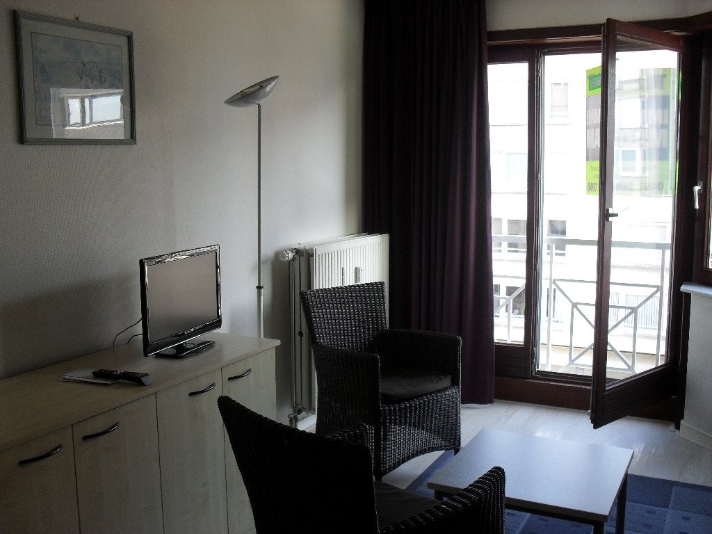 Gemeubelde studio te huur, Immo, Appartementen en Studio's te huur, 35 tot 50 m², Oostende