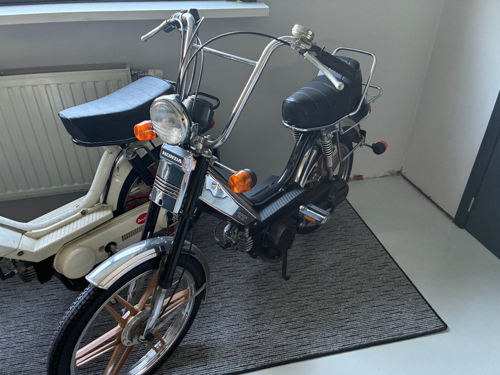 Honda camino chopper, Fietsen en Brommers, Brommers | Tomos, Zo goed als nieuw, Ophalen