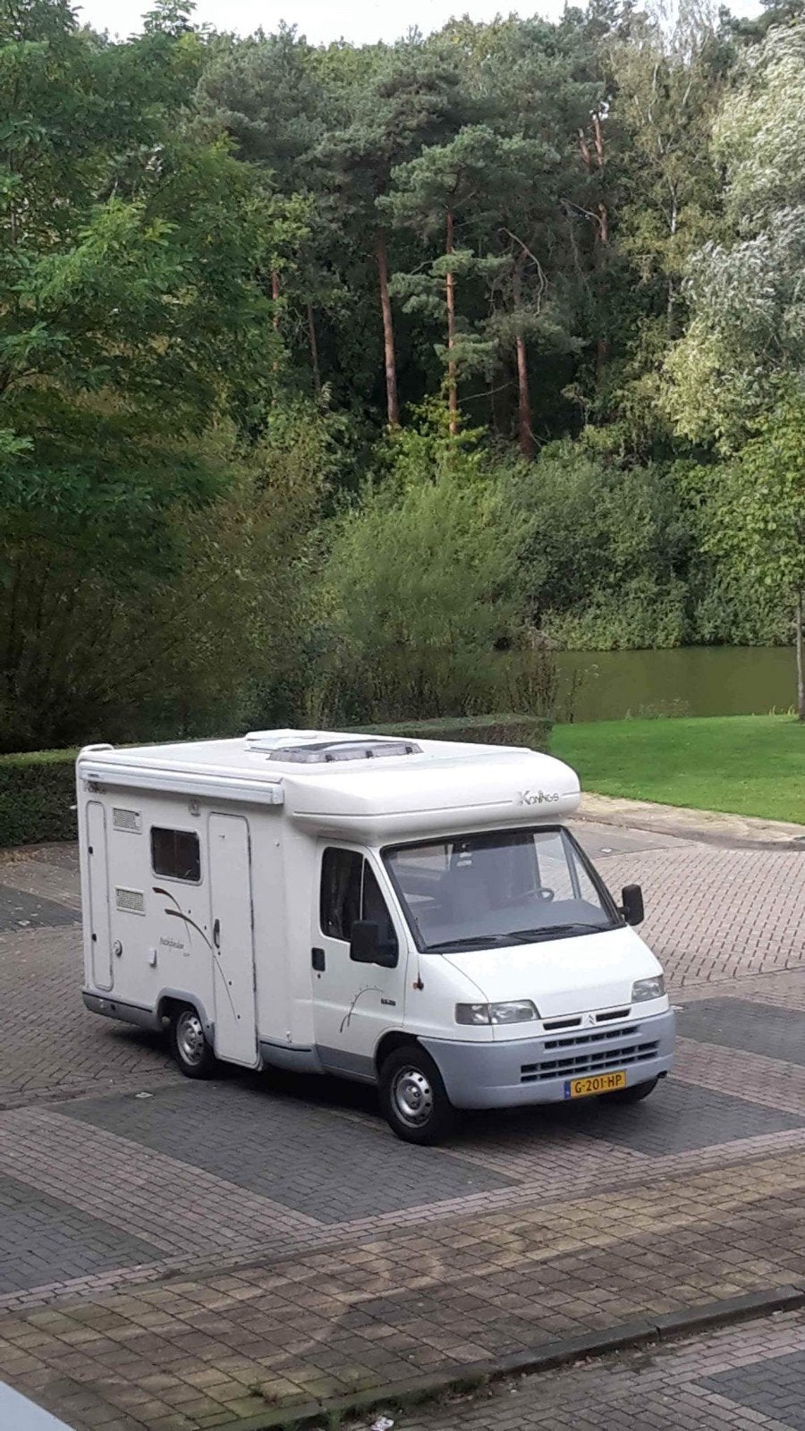 Camper Konings unique en très bon état, Caravanes & Camping, Camping-cars, Autres marques, Boîte manuelle, Diesel, Particulier