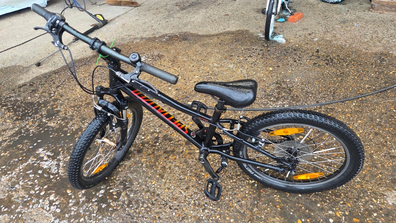Specialized Hotrock 20” kinder-MTB
Stoere Specialized Hotroc, Fietsen en Brommers, Ophalen