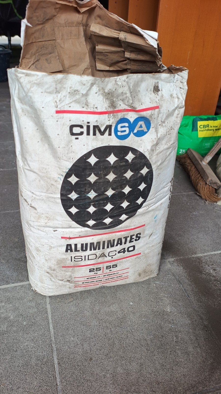 gratis vuurvaste cement, Ophalen
