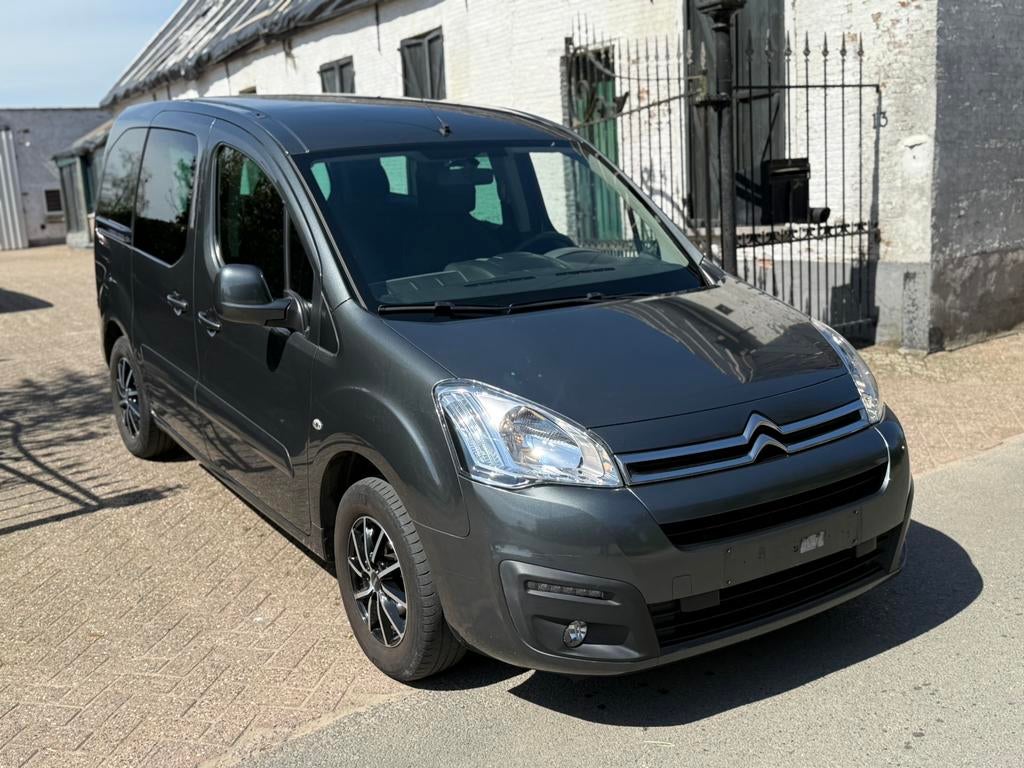 Citroën Berlingo Multispace 1.2 Benzine – 2018 – 74.000 km, Autos, Citroën, Particulier, Berlingo, Radio, Essence, Euro 6, Enlèvement