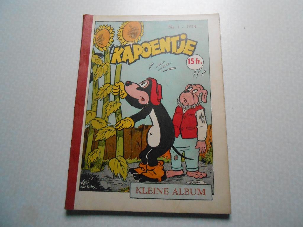 Kleine Album 't Kapoentje 1A. 1954., Boeken, Stripverhalen, Gelezen, Eén stripboek, Ophalen of Verzenden, Herge
