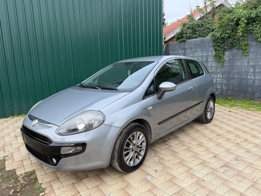 Fiat punto evo prête à immatriculer garantie 6 MOIS, Auto's, Bedrijf, Punto, Onderhoudsboekje, 5 zetels