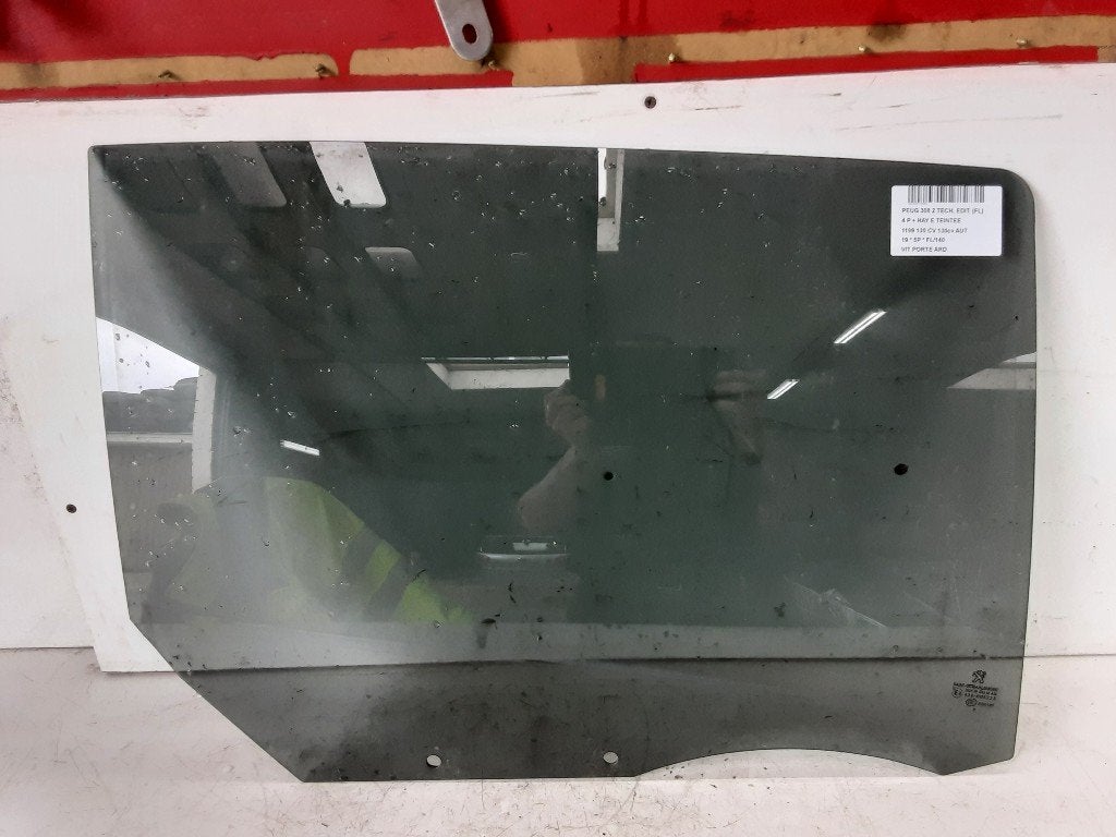 VITRE ARRIERE DROITE Peugeot 308 (L3 / L8 / LB / LH / LP), Utilisé, Peugeot
