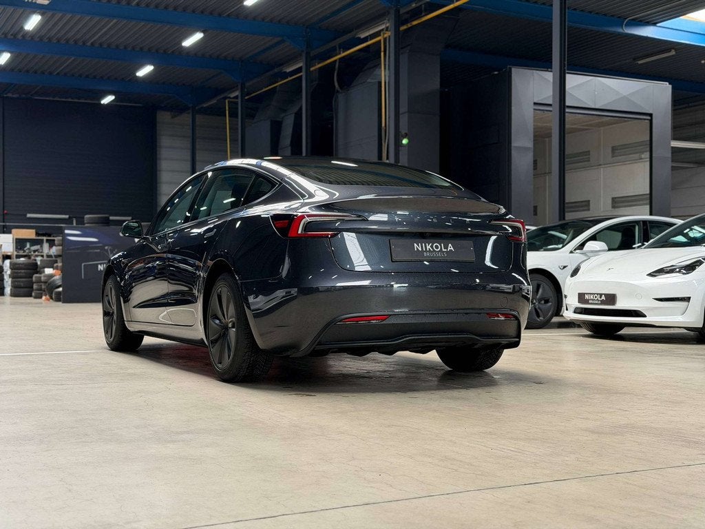 Tesla Model 3 LONG RANGE - REAR WHEEL DRIVE - HIGHLAND PREMI, Auto's, Tesla, Automaat, 4 deurs, Achterwielaandrijving, Gebruikt