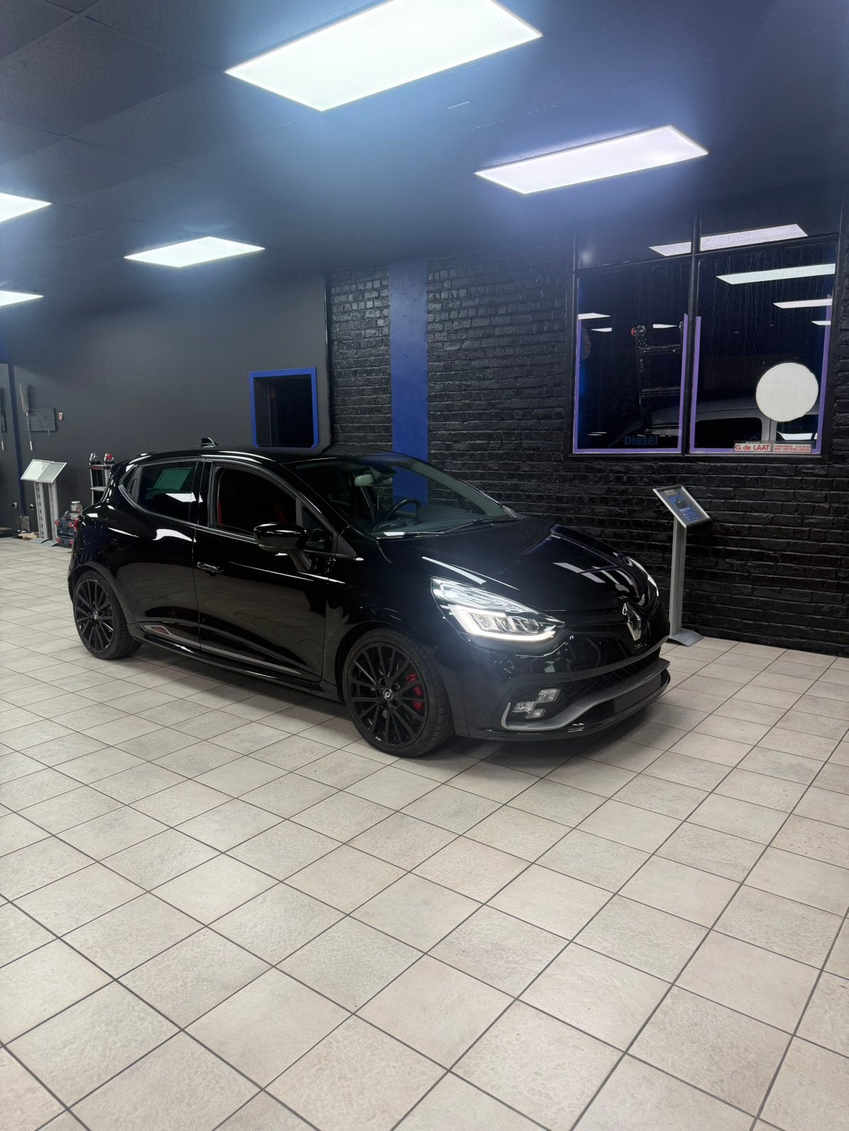 Clio 4 RS strophy