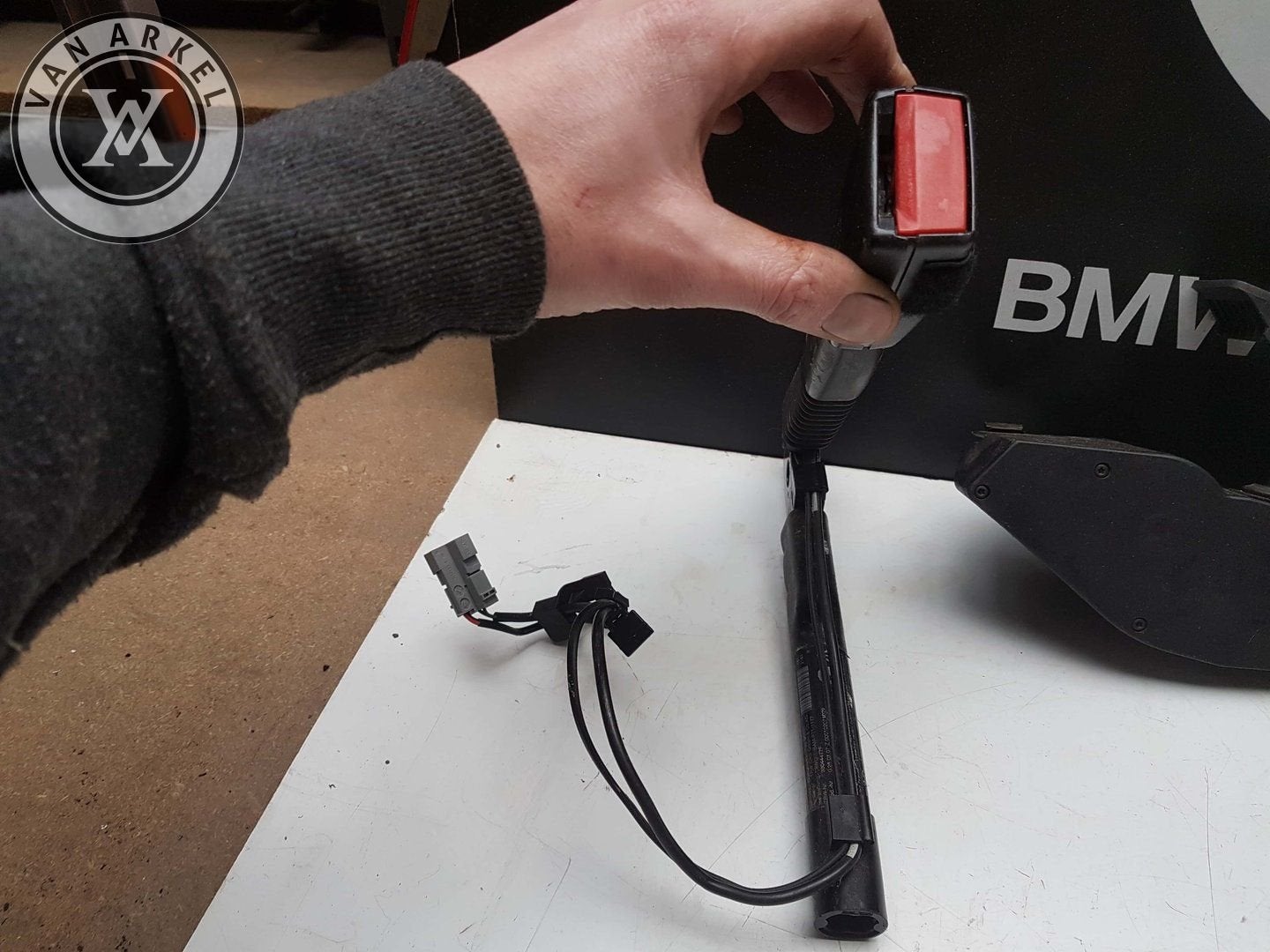 Bmw e90 e9x e87 e8x gordelspanner voor, -, Utilisé, -, Enlèvement ou Envoi