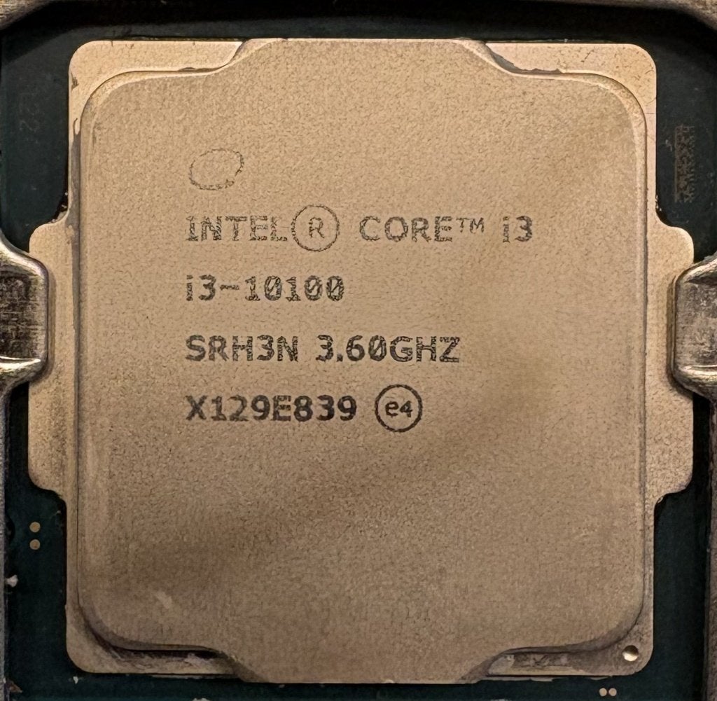 Intel Core i3-10100 – 10e generatie – Socket LGA1200, Computers en Software, Processors, LGA1200, Gebruikt, 4-core, Ophalen of Verzenden