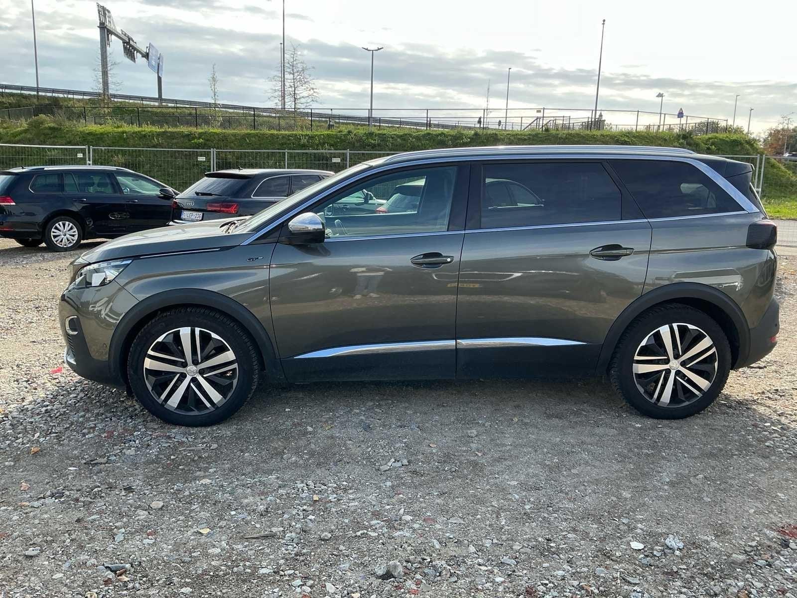 2017 Peugeot 5008 GT Personenauto, Auto's, Automaat, Gebruikt, Bedrijf, Diesel