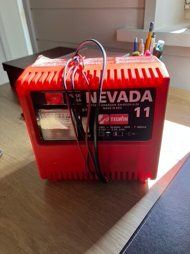 Acculader, Enlèvement, Utilisé