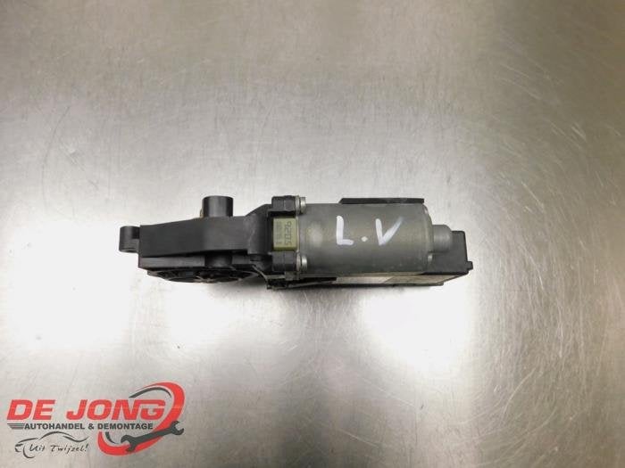 Moteur de vitre portière d'un Audi A8, Autos : Pièces & Accessoires, -, 3 mois de garantie, Audi, Utilisé