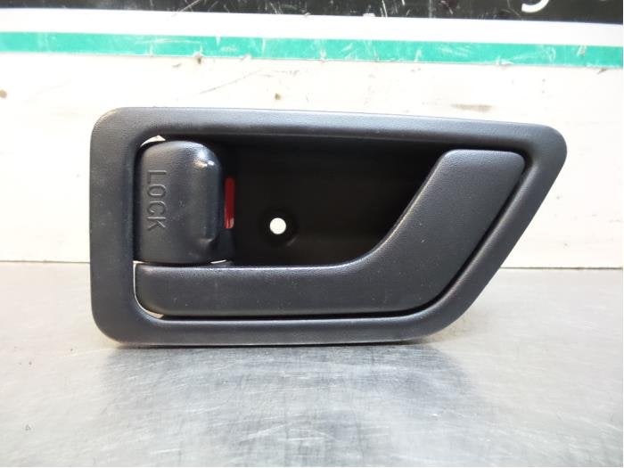 Poignée portière 2portes gauche d'un Hyundai Getz (Getz 03, -, Utilisé, Hyundai, -