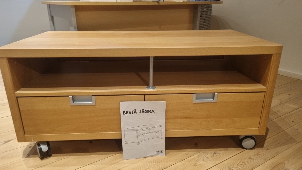 IKEA BESTÅ JÄGRA TV-meubel op wieltjes, Ophalen, Kunststof, Gebruikt, 100 tot 150 cm