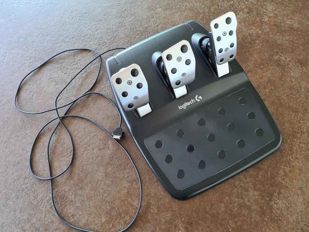 Pedalenset Logitech, Ophalen, Zo goed als nieuw