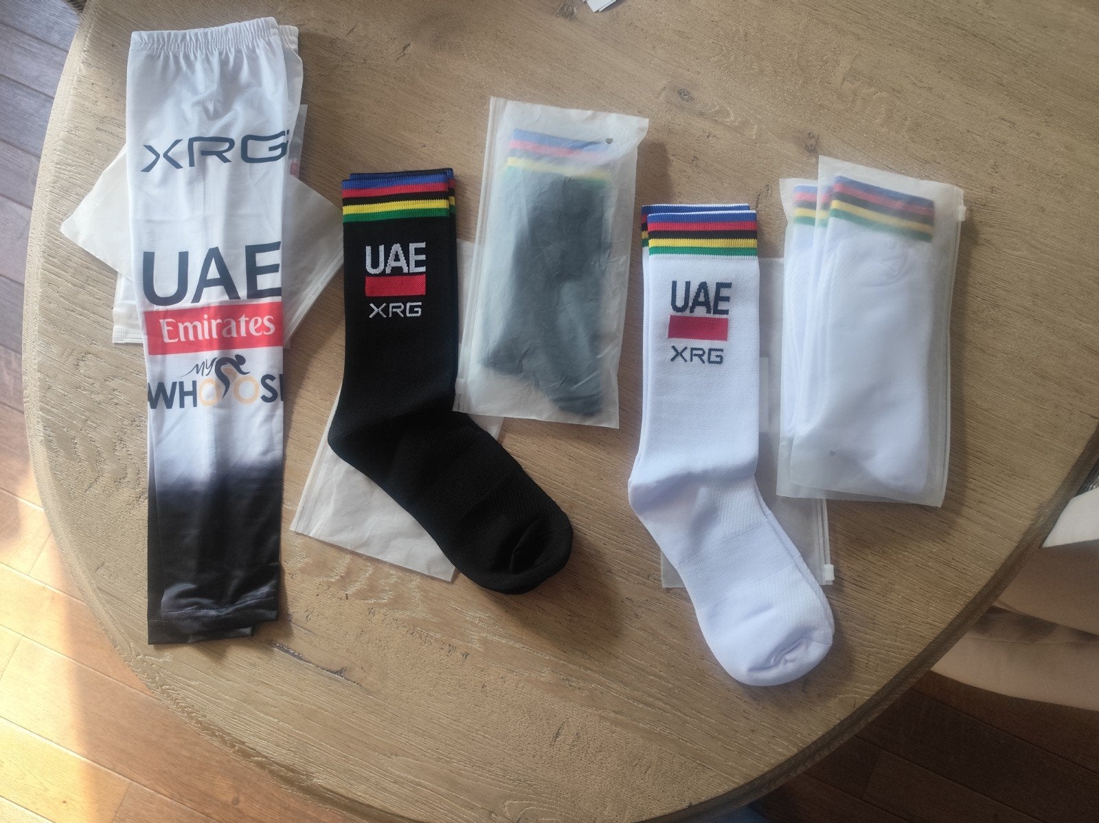 UAE. Neufs. L - XL. Envoi possible., Enlèvement ou Envoi, L