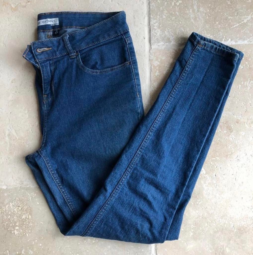 Jeans femme Kiabi, Vêtements | Femmes, Enlèvement, Porté