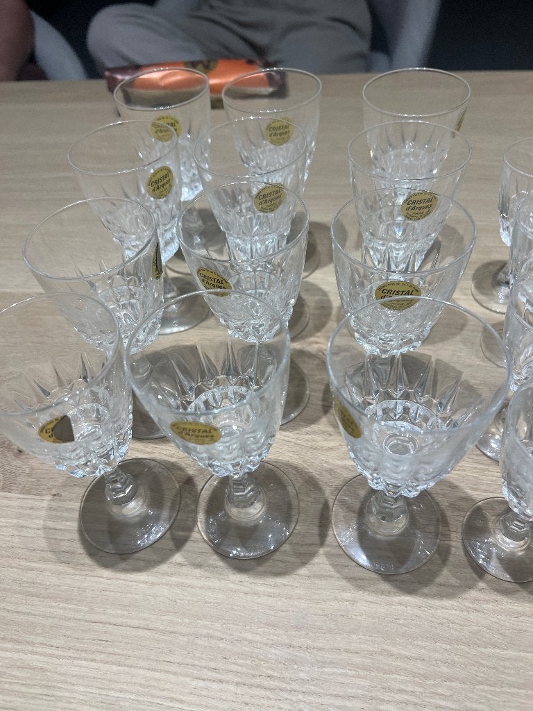 Service de verres Cristal d'Arques, Antiquités & Art, Enlèvement