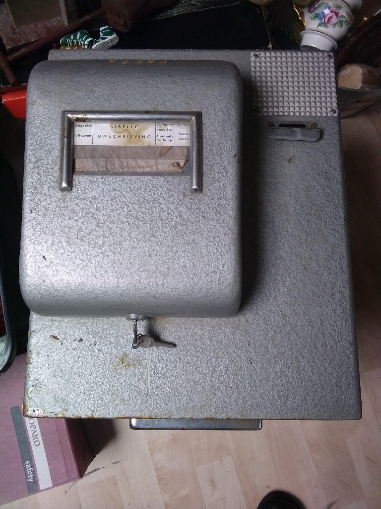 Vintage winkel kassa, Ophalen