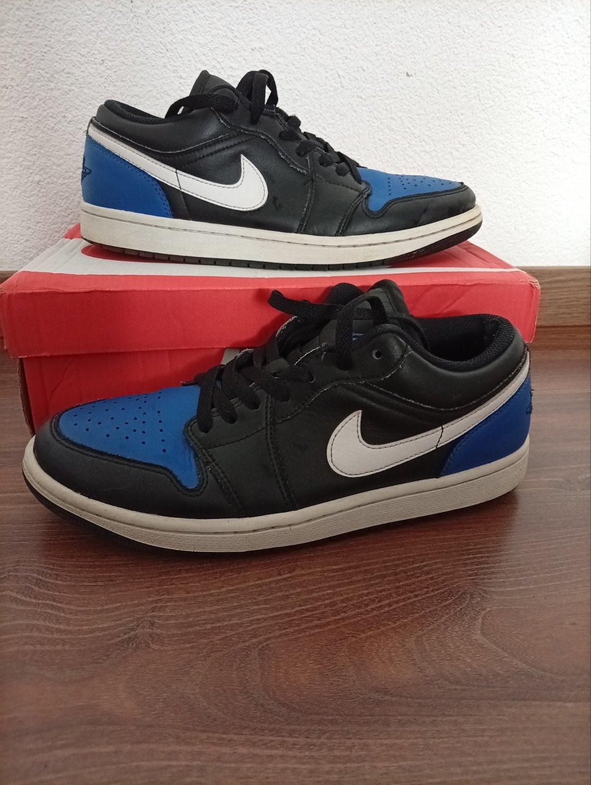 Nike Jordan 1 Maat 42 perfekt Staat verzending mogelijk, Ophalen of Verzenden