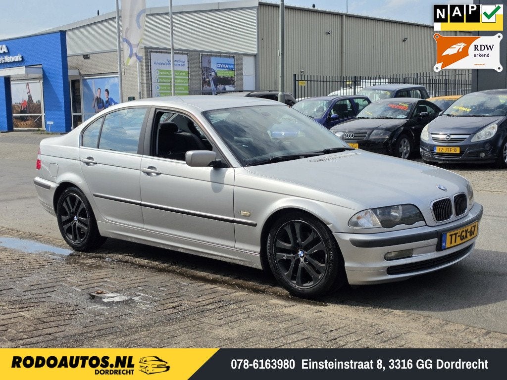 BMW 3-serie 320i Executive 6 Cilinder Opknapper, Autos : Divers, Argent ou Gris, Boîte manuelle, Berline, 1991 cm³