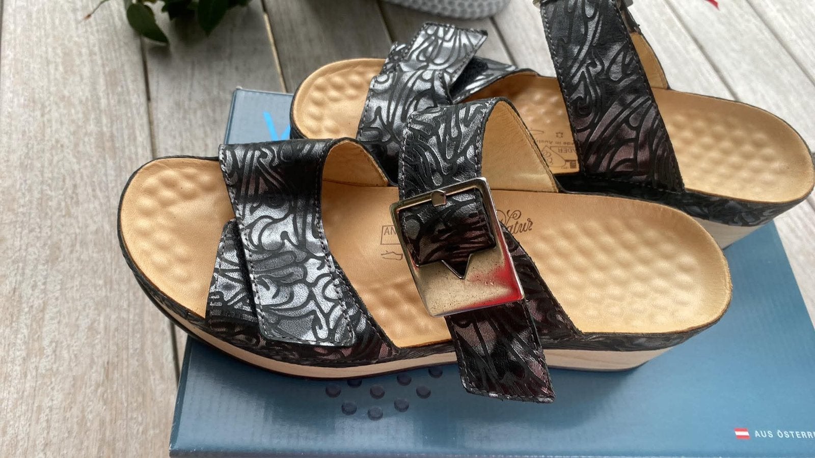Slippers VITAL maat 37, Slippers, Zwart, Ophalen of Verzenden, Zo goed als nieuw