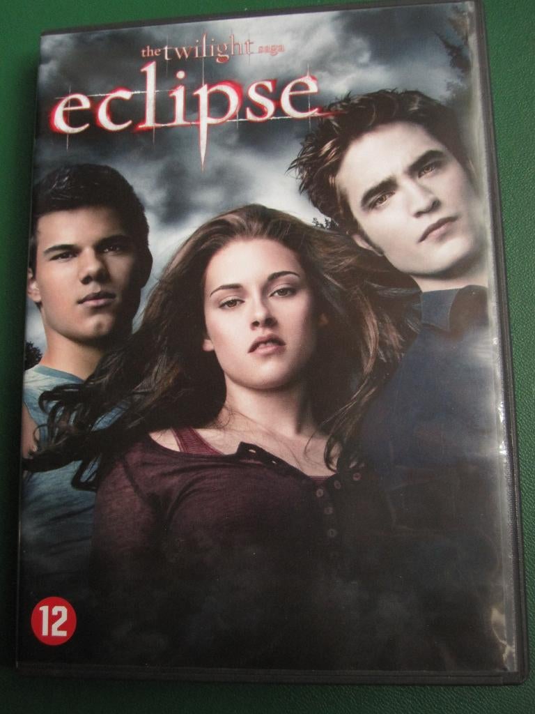 L'éclipse de la saga Twilight, À partir de 12 ans, Enlèvement ou Envoi, Comme neuf, Thriller d'action