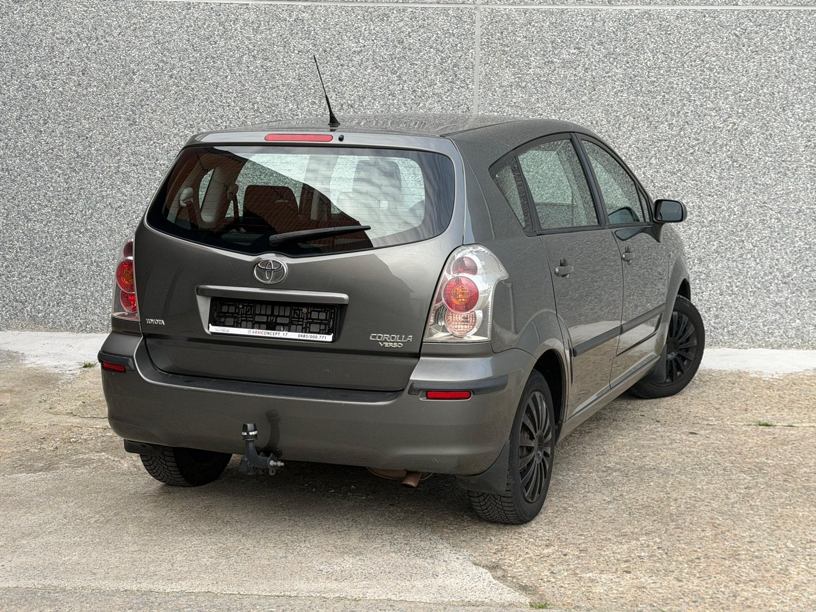 Toyota Corolla Verso 1.8 Essence 7 places AUTOMATIQUE, Argent ou Gris, Achat, Entreprise, 5 portes