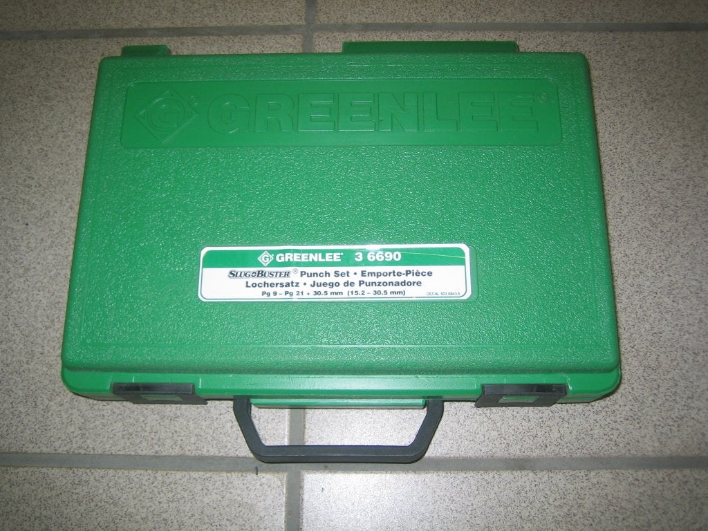 EMPORTE-PIECE  GREENLEE, Enlèvement ou Envoi, Comme neuf