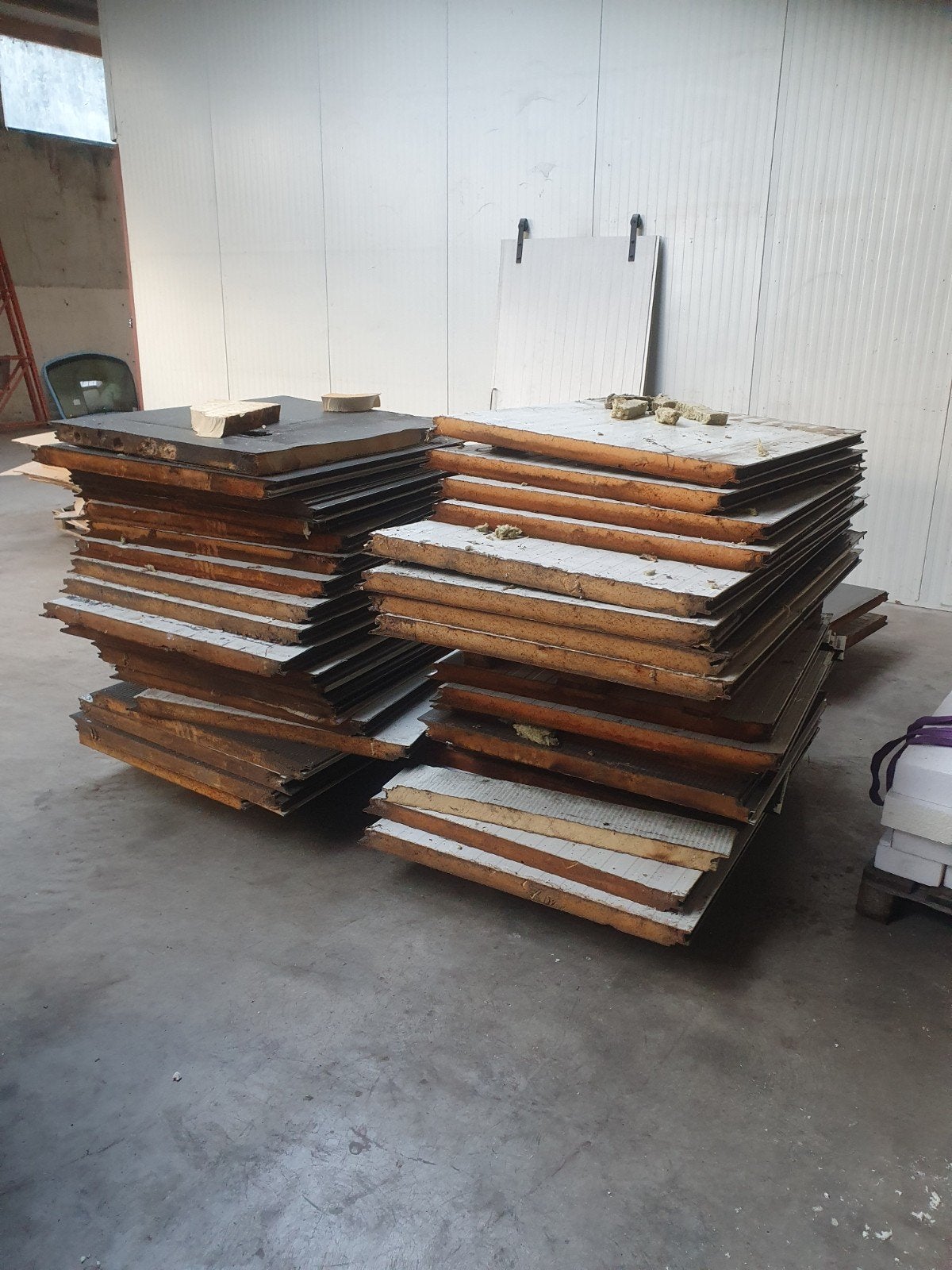 wandpanelen 60 mm b-keus(korte lengtes), Ophalen, 4 tot 8 cm, Gebruikt, Hardschuim (Pir)