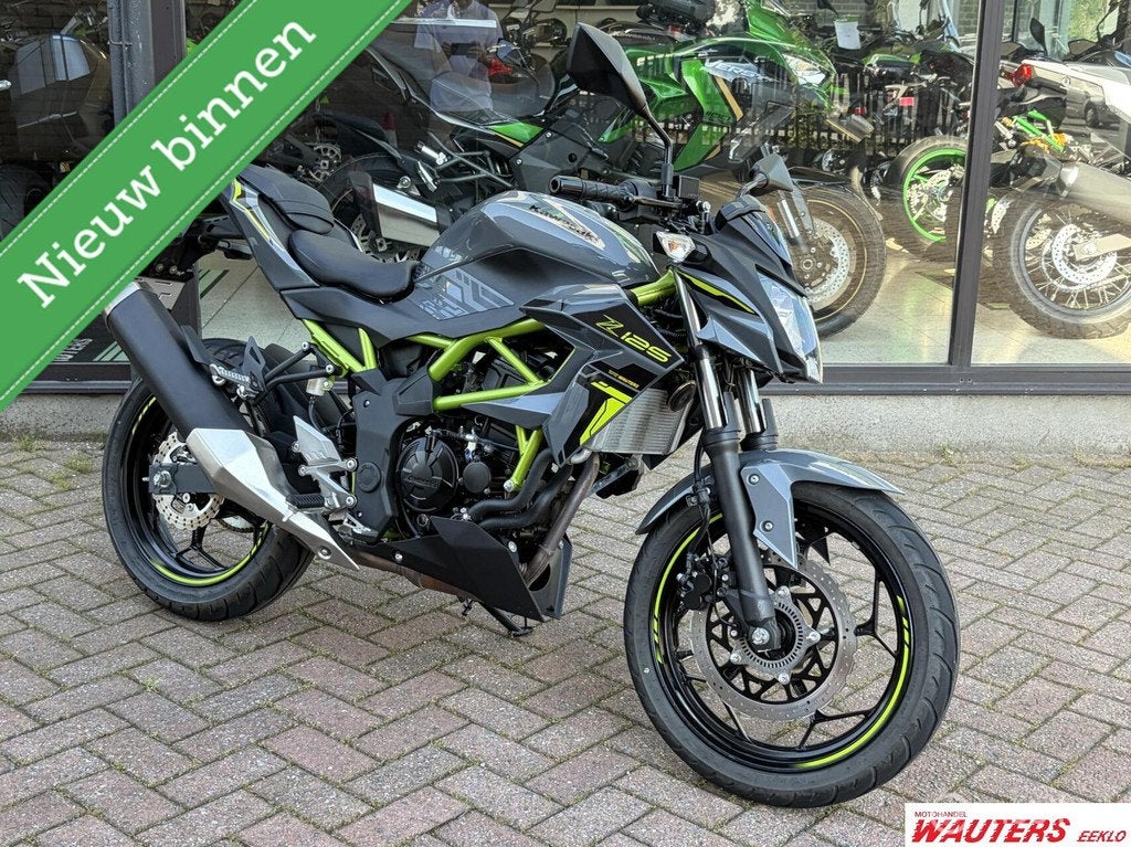 Kawasaki Z125, Motoren, Bedrijf, 125 cc, Toermotor, 11 kW of minder