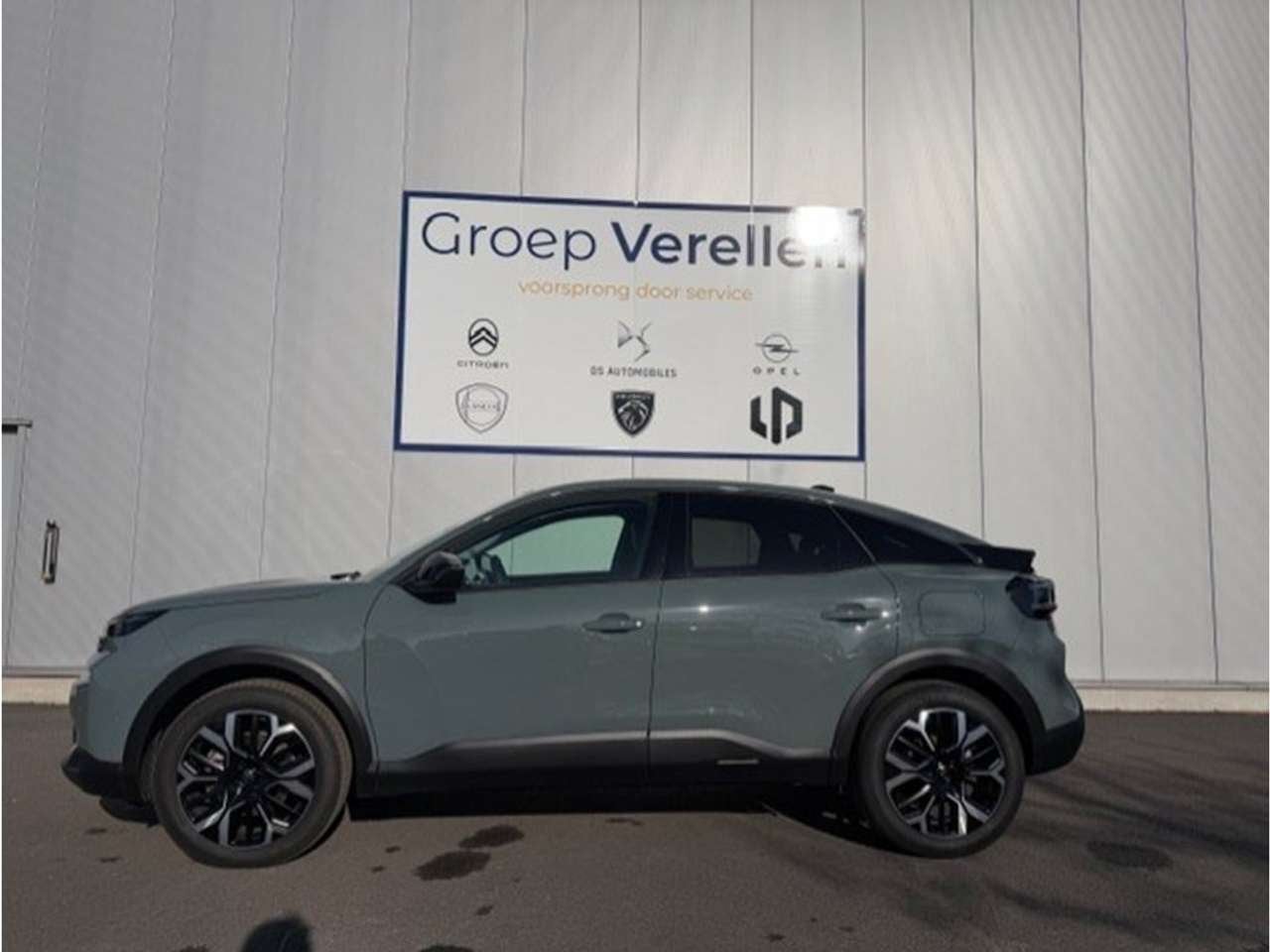 Citroen C4 New  Hybrid 145 pk Automatic MAX, 0 cilinders, 0 kg, Bedrijf, 107 kW