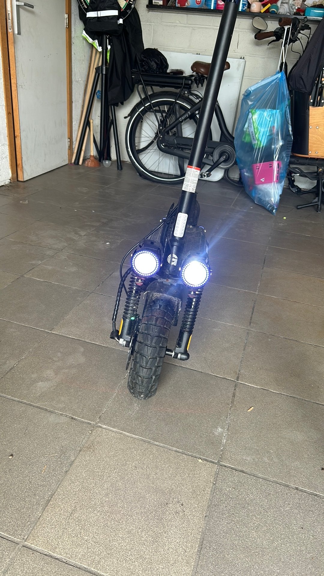 Elektrische step dual motor, Fietsen en Brommers, Ophalen, Zo goed als nieuw