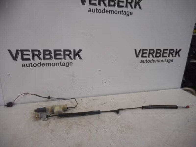 CENTRALE VERGRENDELING MOTOR ACHTERKLEP Ford Puma, Enlèvement ou Envoi, Henry-Ford-Straße 1 50735 Köln, DE, Ford-Werke GmbH, Kunden@ford.com