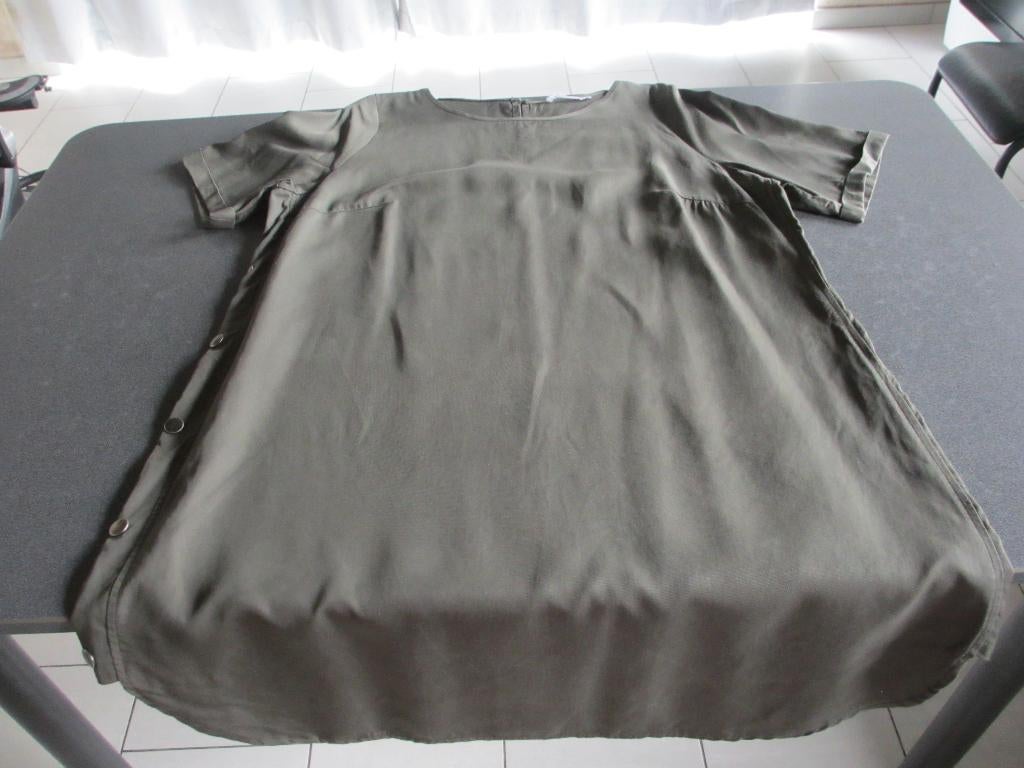 kakigroen dameskleed, Vêtements | Femmes, Robes, Comme neuf, Vert, Enlèvement