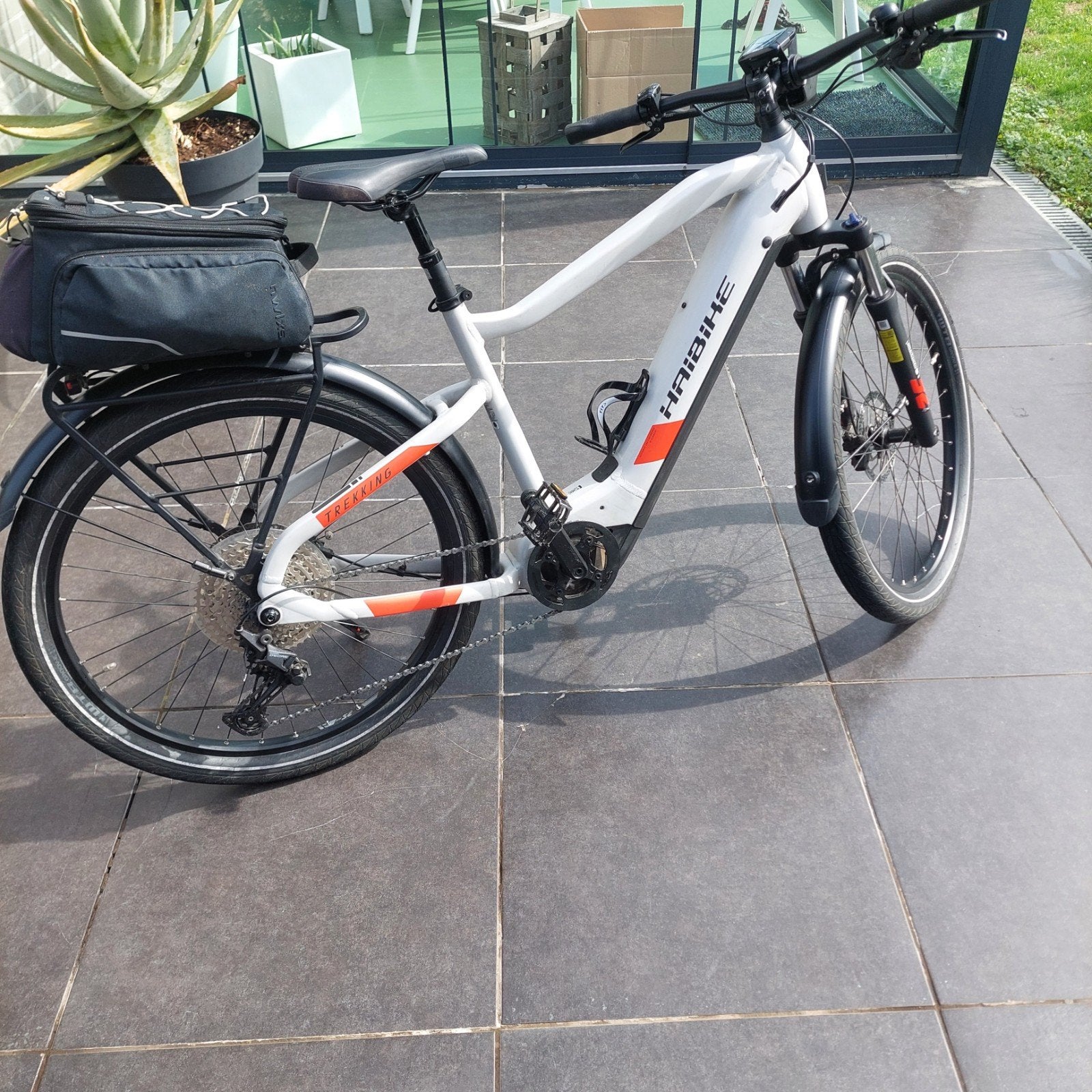 elektrische fiets/ trekkingfiets te koop, Fietsen en Brommers, Ophalen
