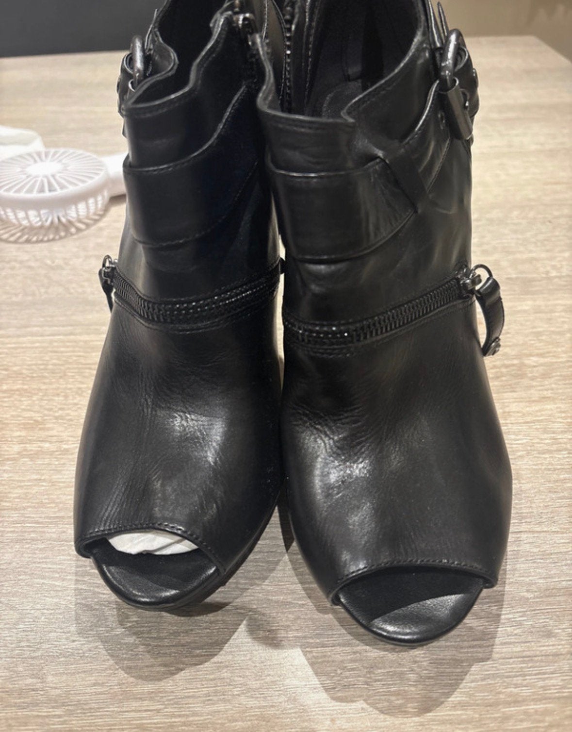 Chaussures ouvertes, Enlèvement ou Envoi, Comme neuf