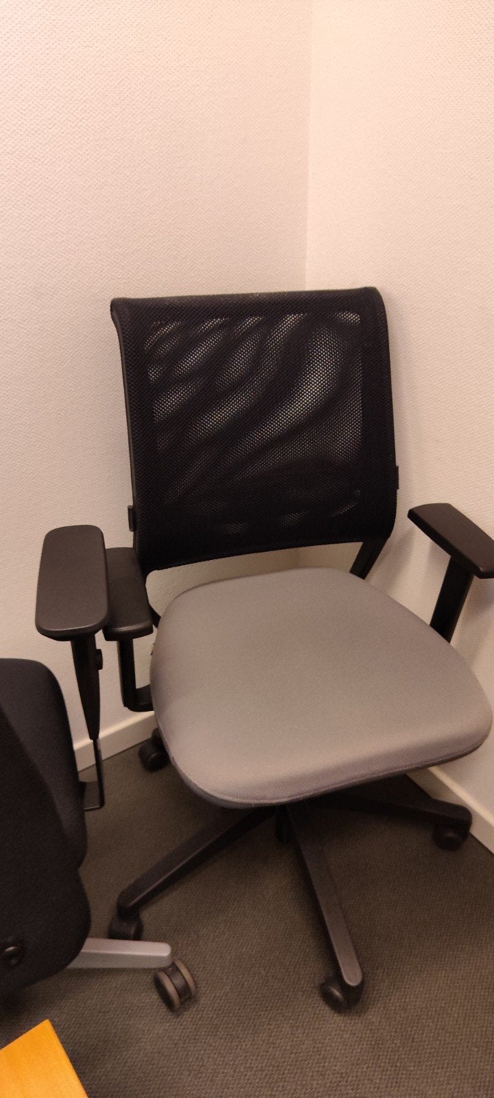 chaise bureau, Enlèvement