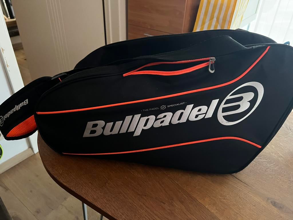 Padeltas Bullpadel, Sport en Fitness, Padel, Ophalen of Verzenden, Zo goed als nieuw, Padeltas