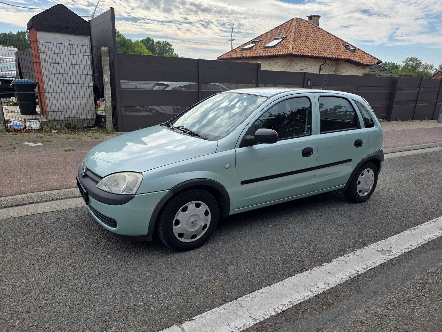Opel Corsa 1.2i XE 16v 1EIG. "EURO4 TOT 2030 LEZ" IN ZEER, Auto's, Stof, https://public.car-pass.be/vhr/3a284362-428e-44dd-aaa6-b92b48aa6d8a