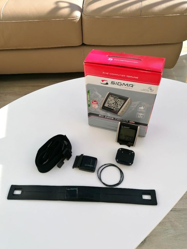 Sigma BC 2209 Targa + hartslagmeter (compleet), Fietsen en Brommers, Fietsaccessoires | Fietscomputers, Gebruikt, Draadloos, Hartslagsensor