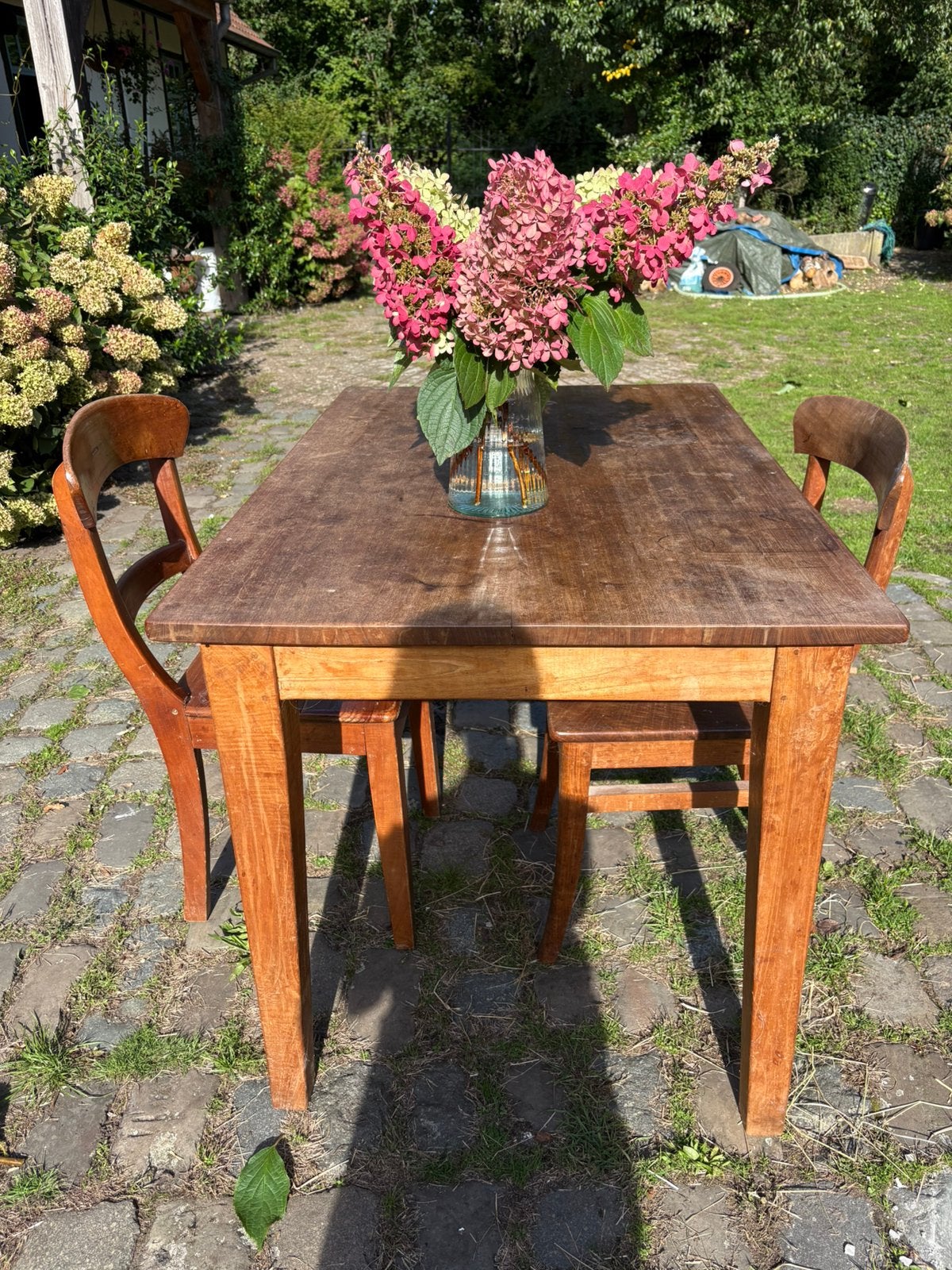 Kleine eettafel met twee stoelen Teak hout, Ophalen, Zo goed als nieuw, Teakhout, 8 stoelen of meer