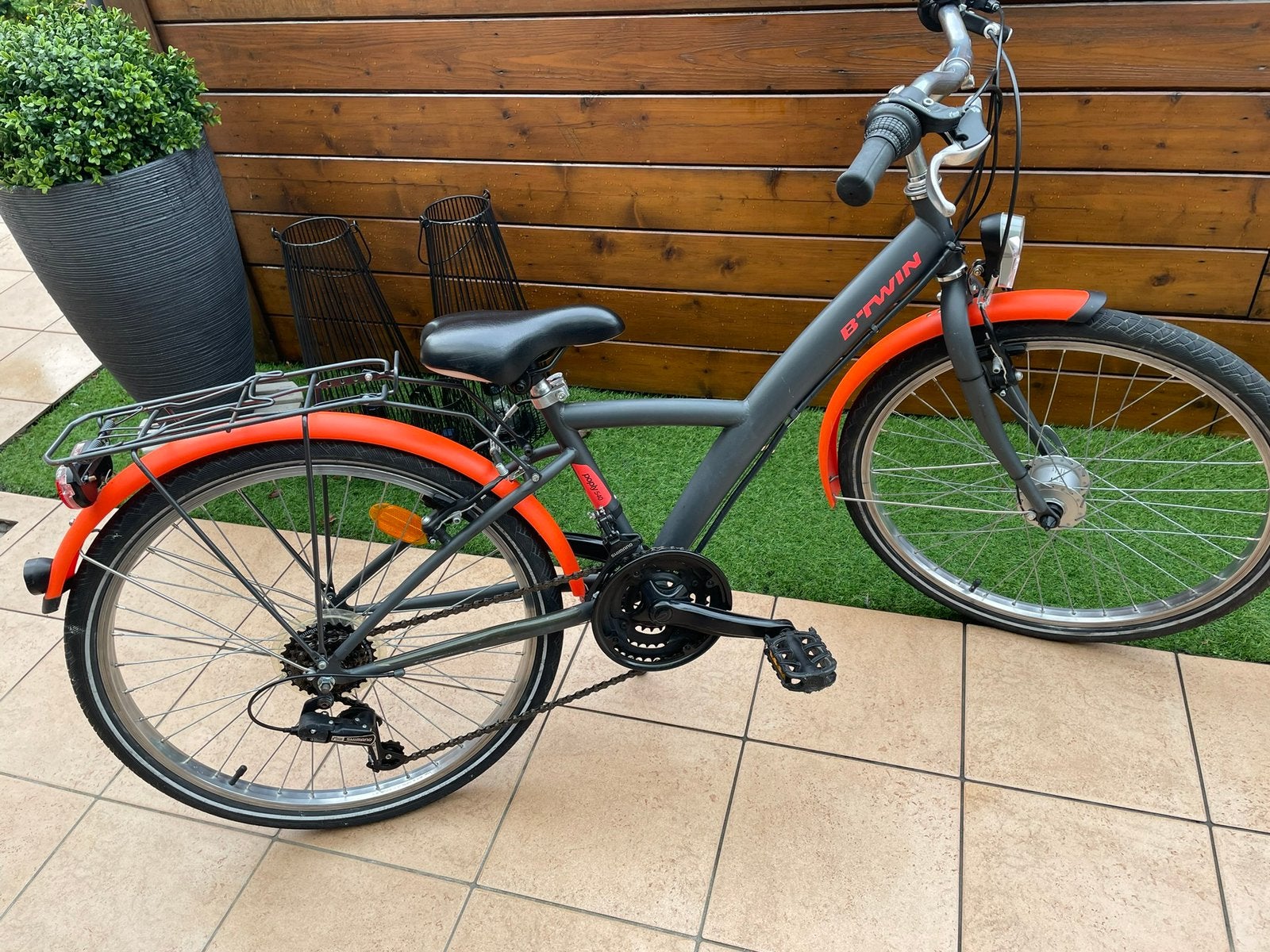 Btwin jongens / fiets 24 inch, Ophalen, Zo goed als nieuw, 24 inch, Versnellingen
