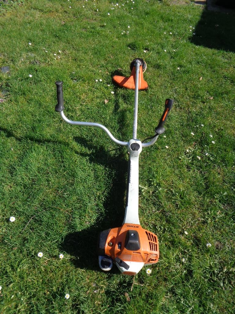 Débroussailleuse Stihl FS 490 à partir de 2022 !, Enlèvement, Utilisé, Essence, Stihl