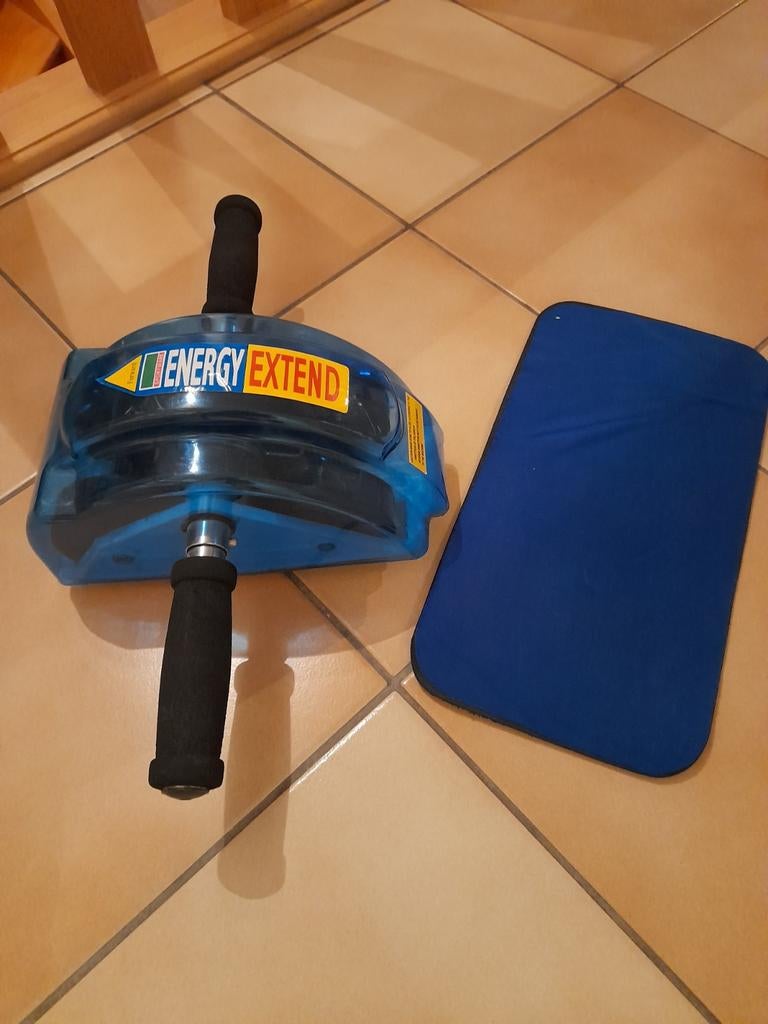 Fitness  buikspieroefeningen  en armen, Sport en Fitness, Fitnessmaterialen, Ophalen, Armen