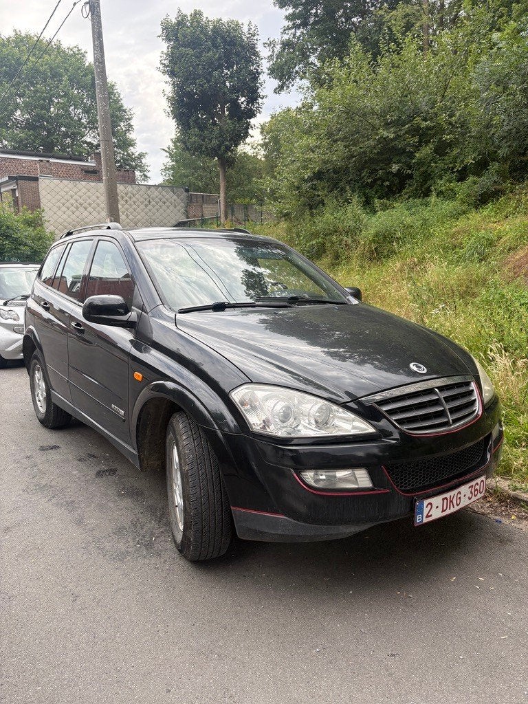ssang yong utilitaire, Autos, SsangYong, 100 kW, Kyron, 2 places, Boîte manuelle