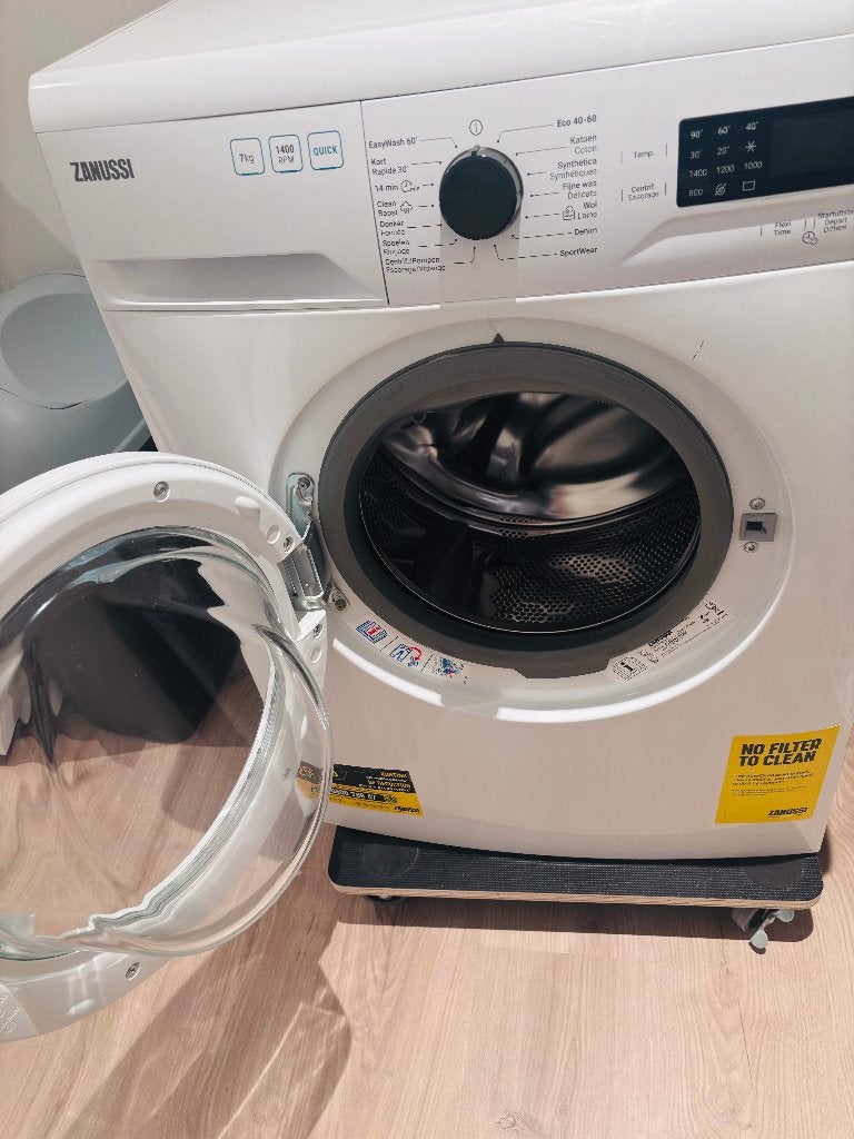 Machine a laver zanuzzi 7kg 1400 tours, Enlèvement, Comme neuf