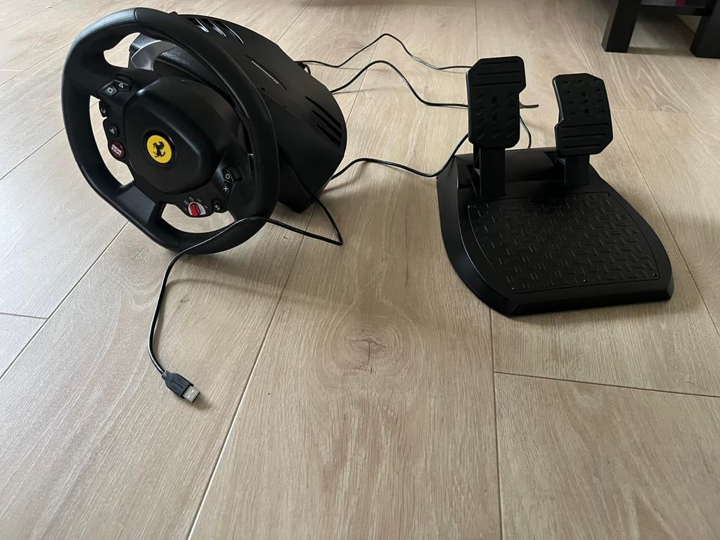 T80 Ferrari 488 GTB PS5/PC Edition stuurwiel, Ophalen of Verzenden, Zo goed als nieuw, Stuur of Pedalen, PlayStation 4