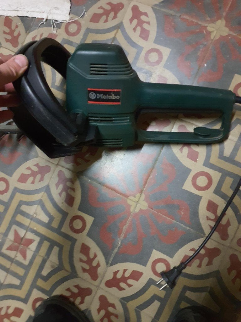 taille haie, Enlèvement, Utilisé, Électrique, Metabo