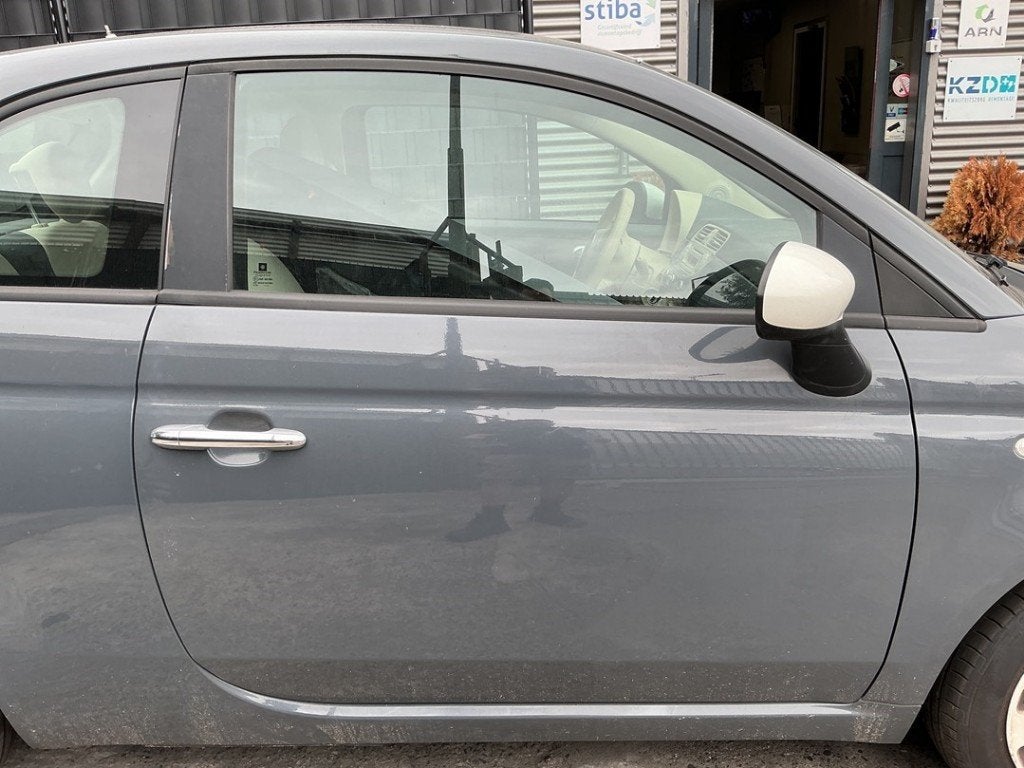 PORTE DROITE Fiat 500 (312) (|52136362|51779919|), Autos : Pièces & Accessoires, FCA Germany GmbH, IPC D1-09 Bahnhofsplatz
65423  Rüsselsheim am Main, DE